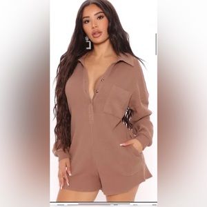 Fashion nova Chilled Out Jumpsuit Size Medium